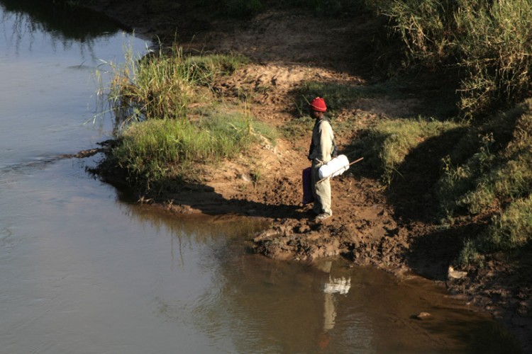 levuvu river crossing june .jpg
